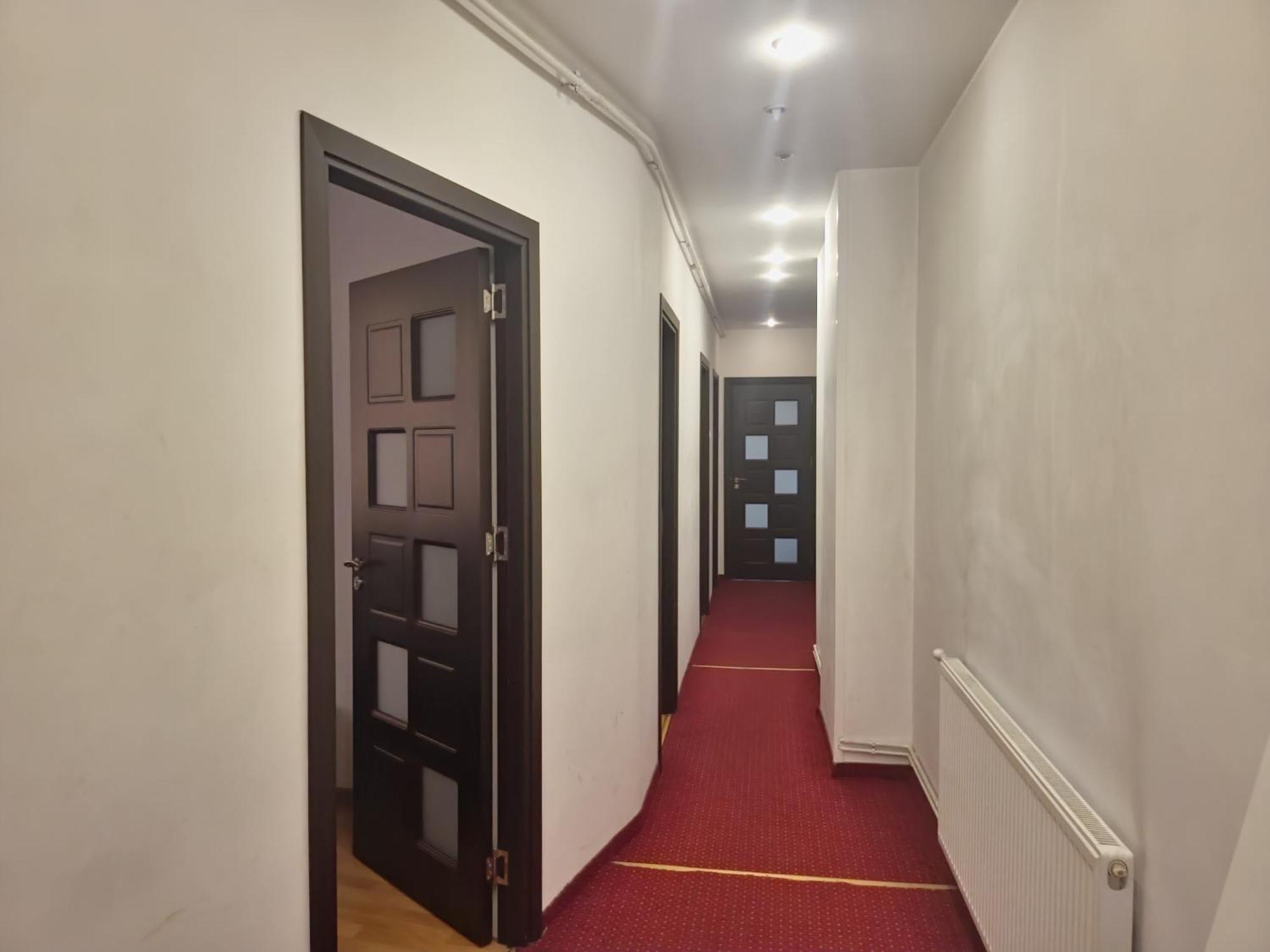 Aparthotel Yanis Бухарест Экстерьер фото